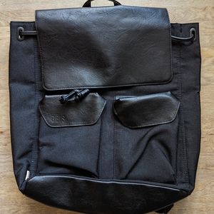 BEIS Travel Backpack